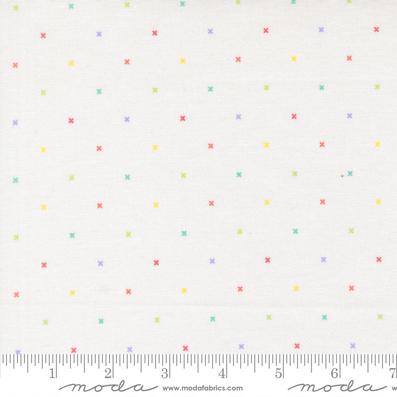 Tiny Peel in Cloud, a light, small-scale blender quilting fabric from the Joysome collection by Corey Yoder for Moda Fabrics, 29257-31