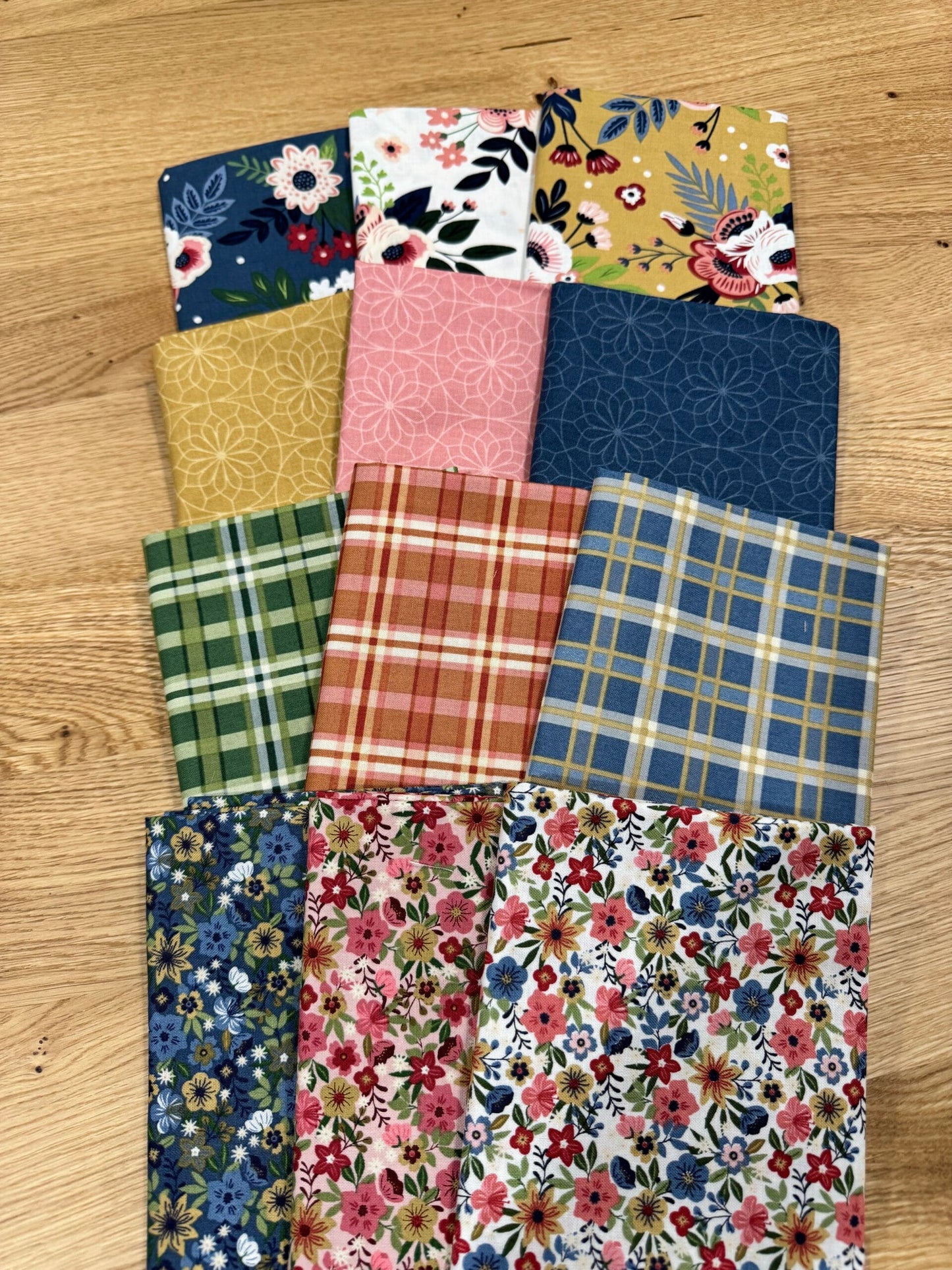 A Spoonful of Sugar – 12 Fat Quarter Bundle