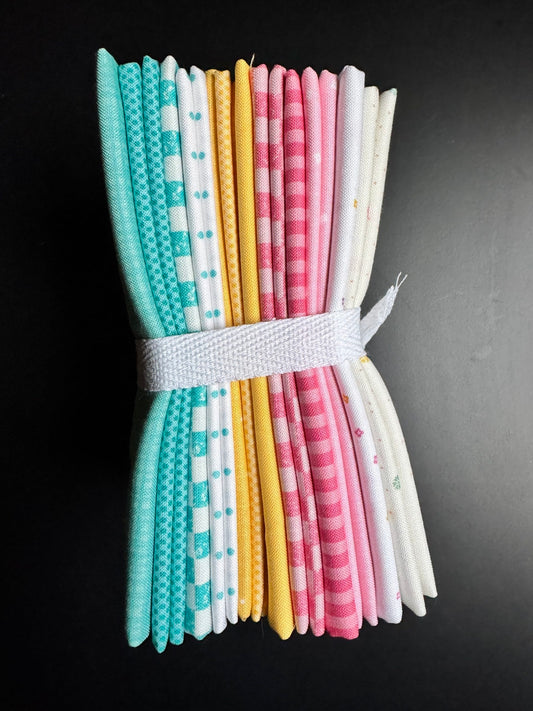 Spring Bouquet 12-Piece Riley Blake Basics Bundle