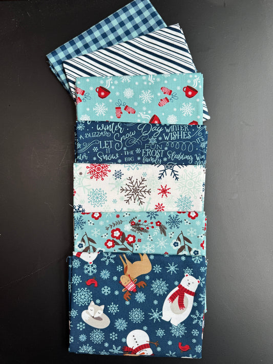A Perfect Winter Petite Fat Quarter Bundle