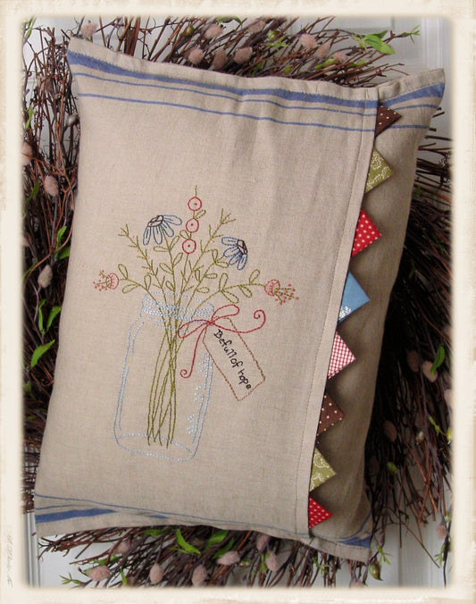 Be Full of Hope Pillow Pattern – Plumcute Designs