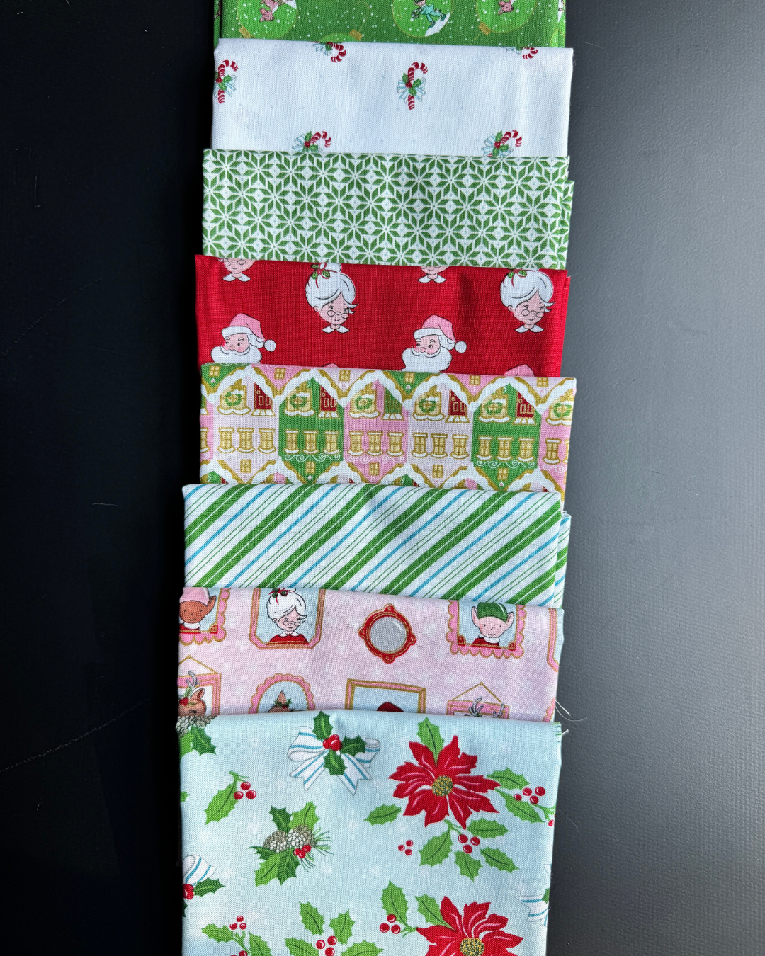 Claus & Co. Petite Fat Quarter Bundle (8 Piece)