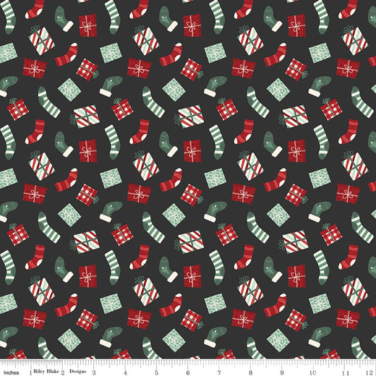 Evergreen Wishes Stockings & Gifts Black