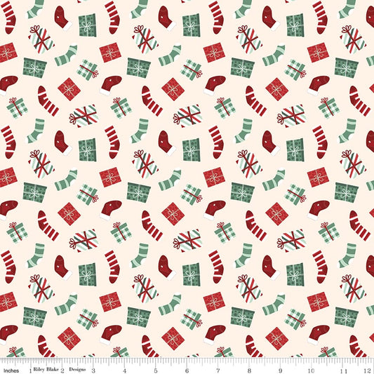 Evergreen Wishes Stockings & Gifts Cream