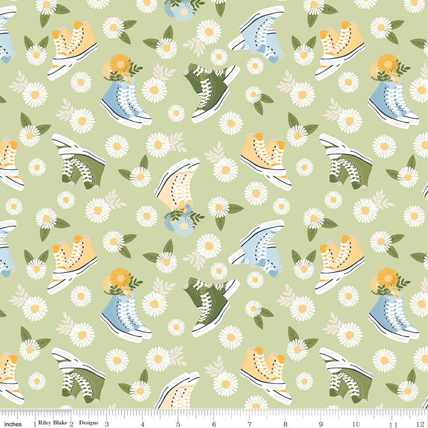 Sunshine & Dandelions Shoes Honeydew