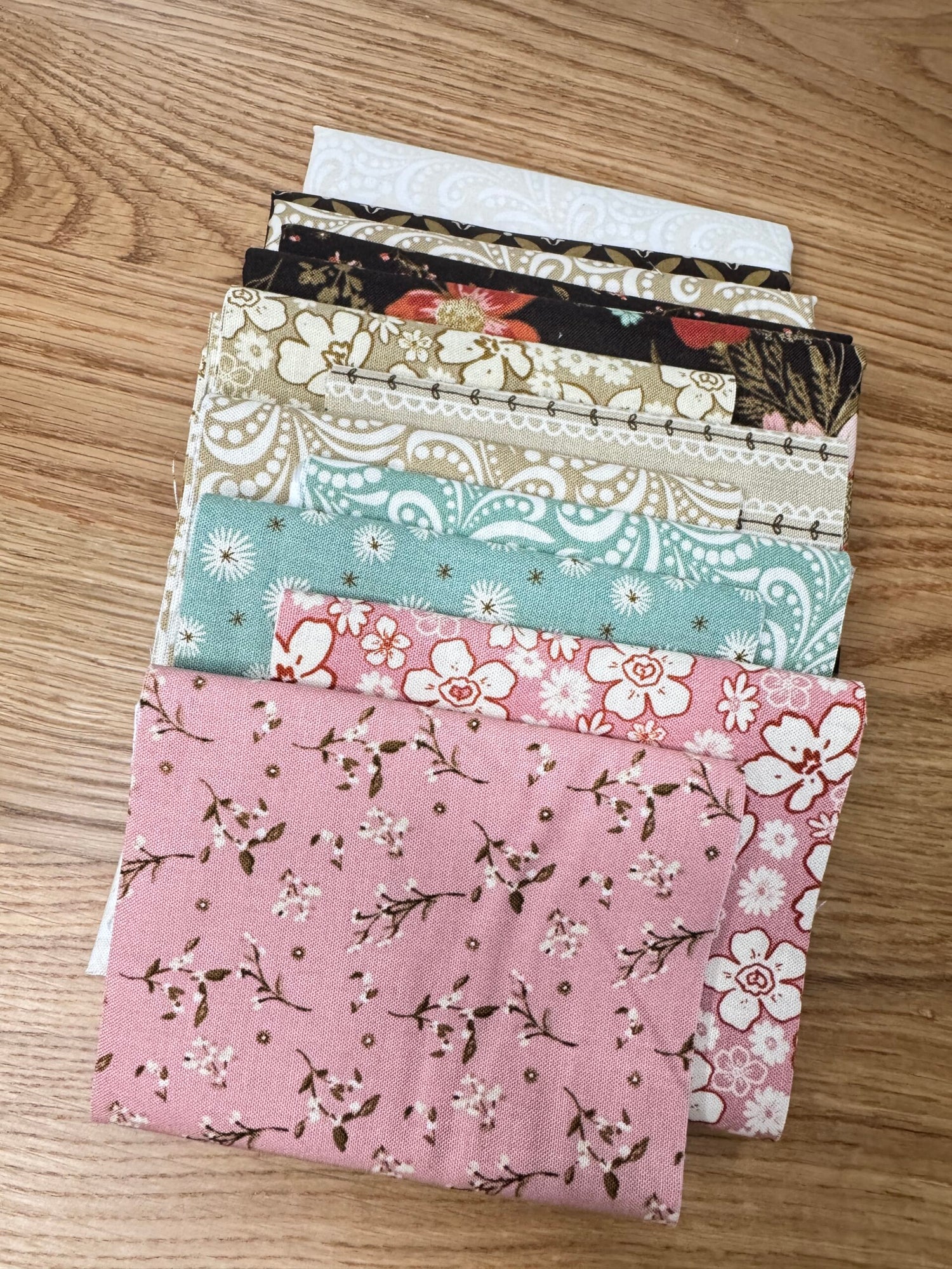 Morning Latte Runner by Sandy Gervais Quilt Kit