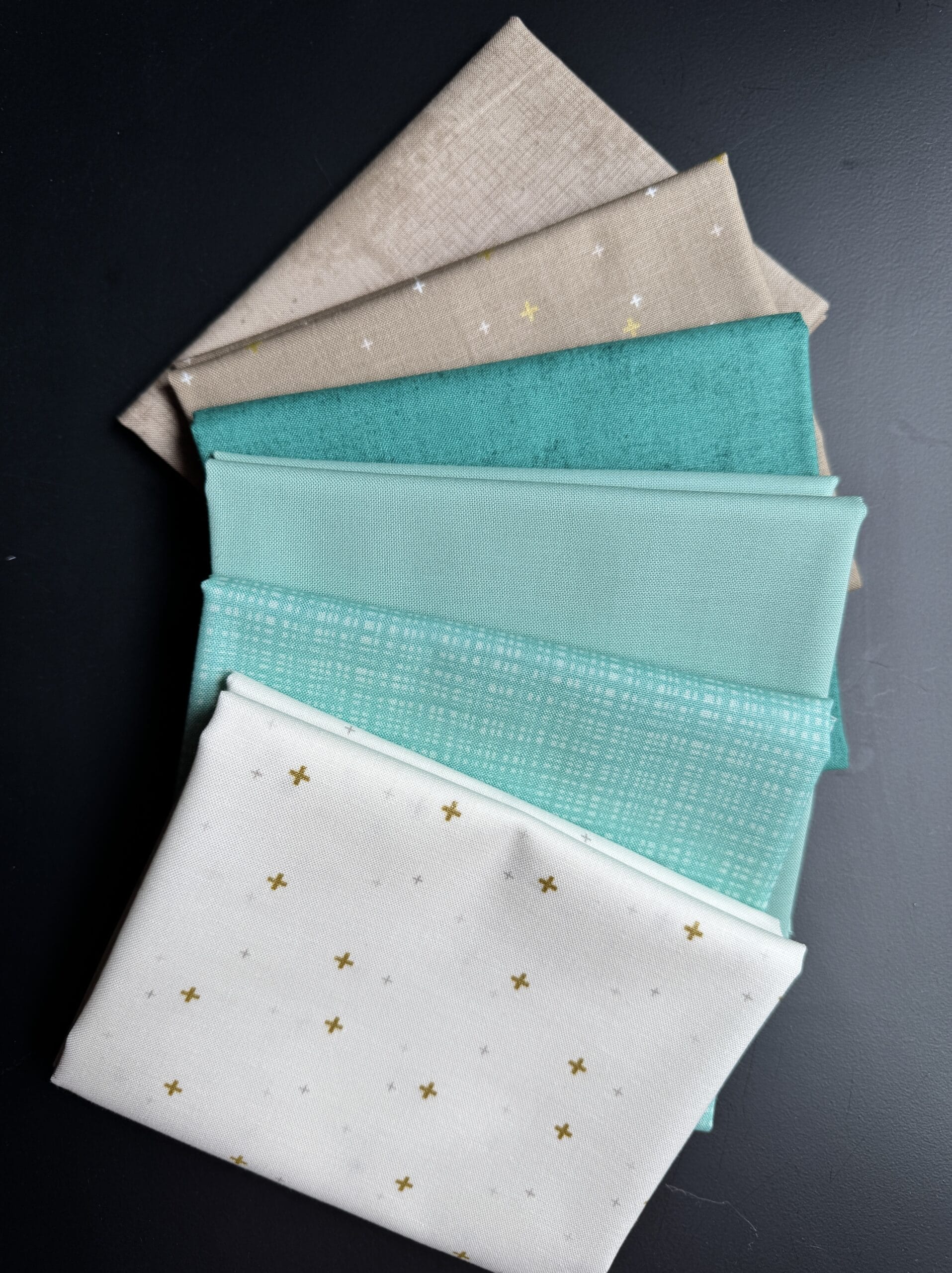 Tide Pool 6-Piece Riley Blake Basics Bundle