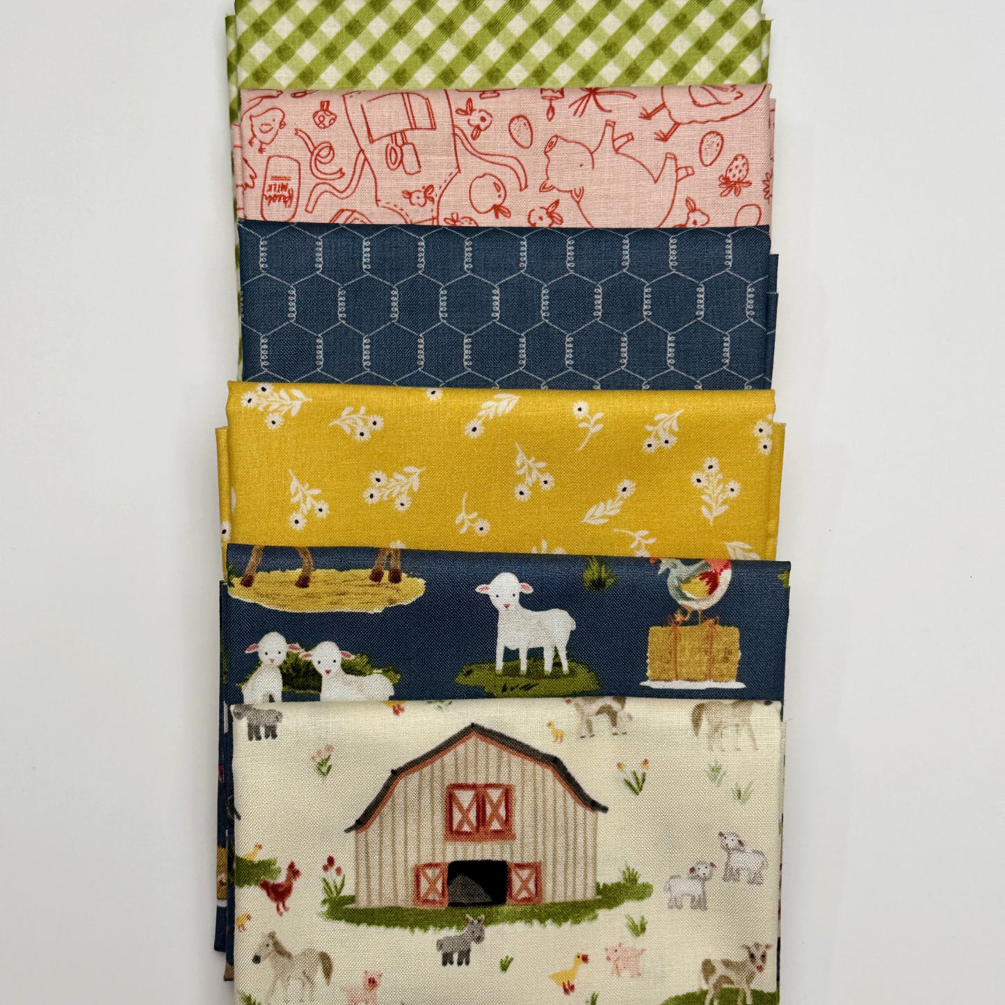 Lil' Farm Friends Petite Fat Quarter Bundle 6 Piece