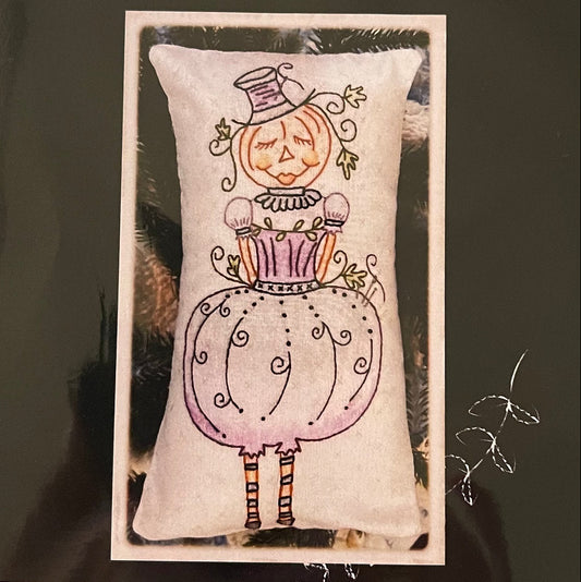 Polly Pindlewhm embroidery pattern cover