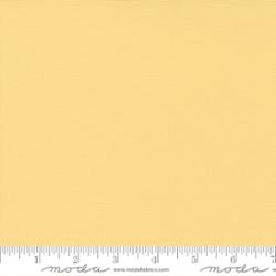 Moda Bella Solids Soft Yellow fabric